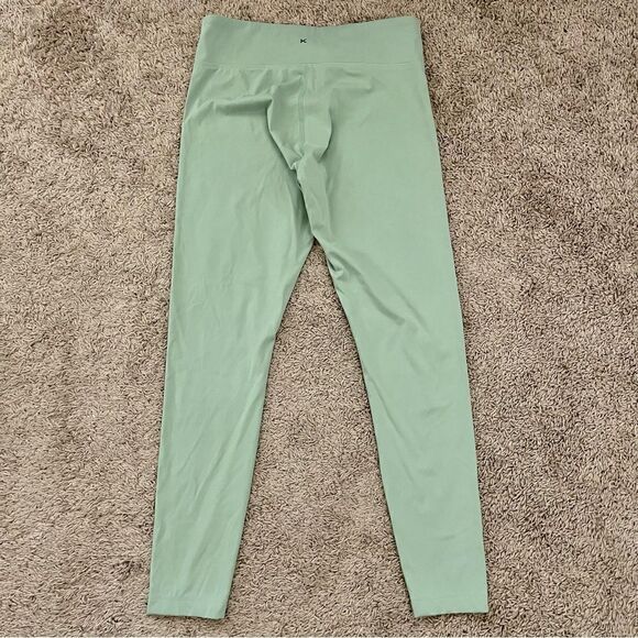 Koral Green Sage High Rise Black Out Athletic Exercise Legging’s SZ L NWOT - Picture 4 of 12